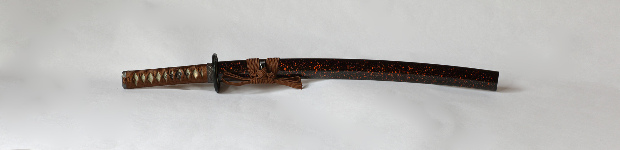 dark golden brownshort sword